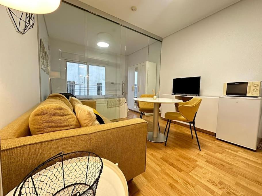 Comodo Apartamento Centro Виго Экстерьер фото